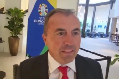 SELEKTOR SOKOLOVA PECNUO ORLOVE! Ne interesuje nas Srbija, RAZMIŠLJAMO samo o NJIMA!