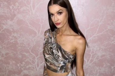 TRAGEDIJA! Poznata tiktokerka (13) preminula, trpela je do smrti ogromne jezive bolove!