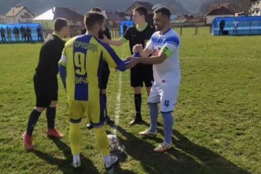 LOKALNI DRAGAČEVSKI DERBI PRIPAO GOSTIMA: Borba za opstanak u ligi će se voditi do poslednjeg kola!