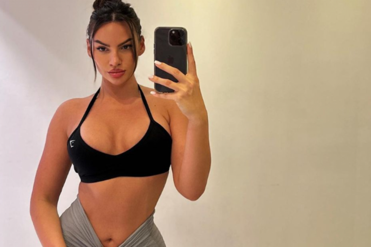 Šejla pokazuje tbušnjake