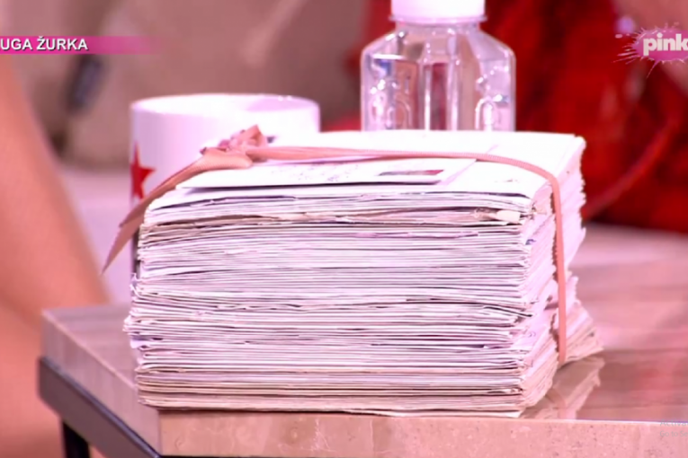 Milena Kačavenda pokazala pisma Zvezdana Slavnića iz zatvora Zadruga 6