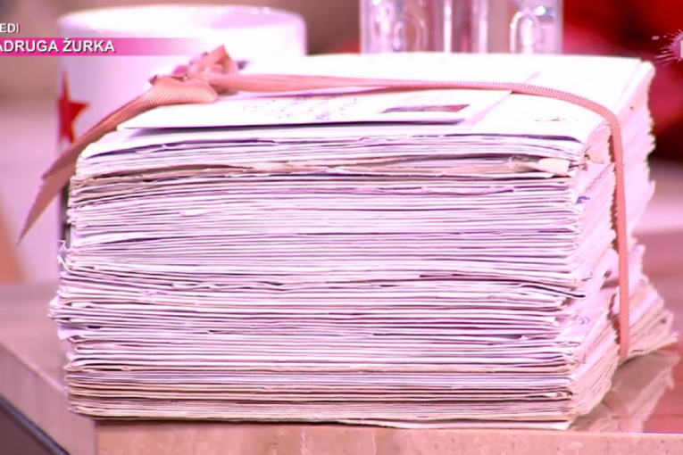 Milena Kačavenda pokazala pisma Zvezdana Slavnića iz zatvora Zadruga 6