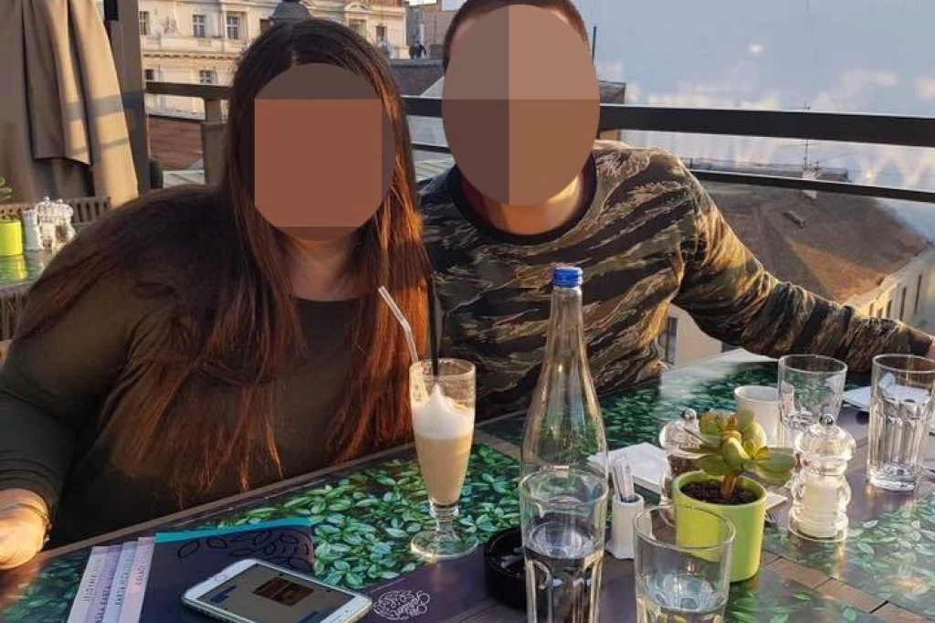 OVO JE ŽENA NA ČIJE JE AUTOMOBILE BAČENA BOMBA: Komšije misle da je reč o opomeni!