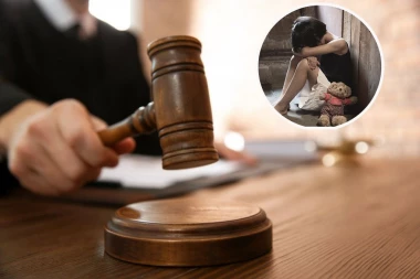 PRITVOR ZA  MAJKU MONSTRUMA IZ PANČEVA: Vezivala detetu ruke za hranilicu i izbacivala ga na terasu - sve otkrio otac!