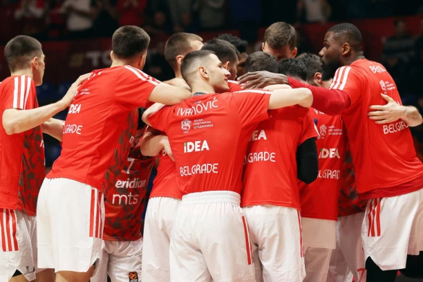 CELA PLANETA BRUJI O NJEMU: Zvezda dovela SUPERSTARA na Mali Kalemegdan! (VIDEO)
