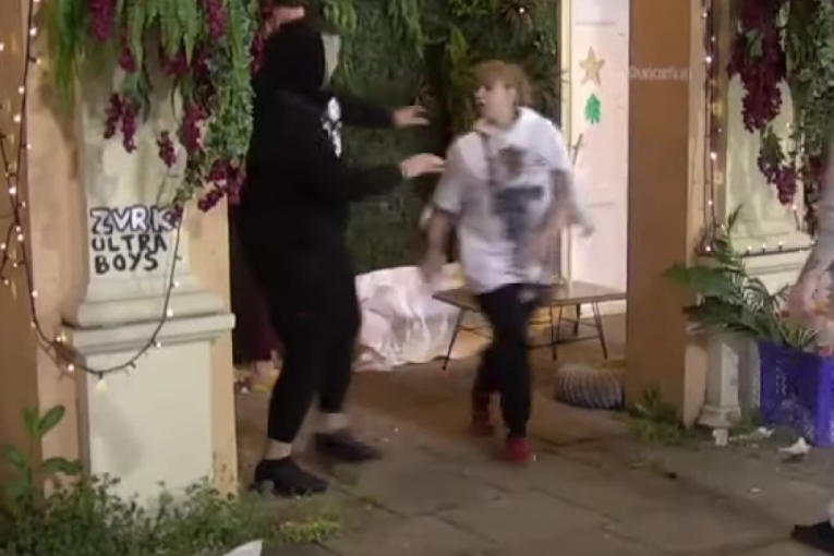 Miljana Kulić i Lazar Čolić Zola žestoka svađa Zadruga 6 tuča