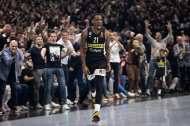 SKANDALOZNA ODBRANA NANELIJA! Udario Lazarevića u glavu, a tvrdi da se ovaj zaleteo na njega