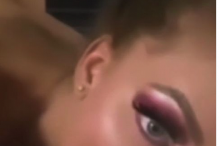 Ava Karabatić kućni video