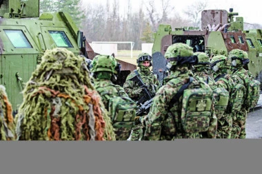 EKSKLUZIVNO OTKRIVAMO KAKO IZGLEDA OBUKA U ELITNOJ 63. PADOBRANSKOJ BRIGADI: Tri faze drilovanja, ko ih prođe - može da nosi bordo beretku (VIDEO)