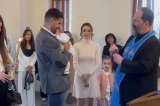 SJAJNE VESTI: Aleksandar Mitrović KUMOVAO pred duel sa Crnom Gorom!