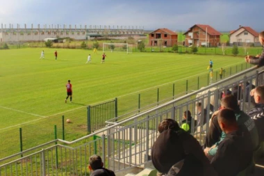 PROMENA TRENERA NIJE DOVELA DO ŽELJENOG POBOLJŠANJA: Omladinac tone sve dublje - Kabel odneo bodove iz Novih Banovaca!