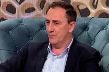 SERGEJ ĆETKOVIĆ PROGOVORIO O ĆERKAMA! Pevač priznao da je zabrinut zbog jedne stvari: To mi je PORAŽAVAJUĆE!