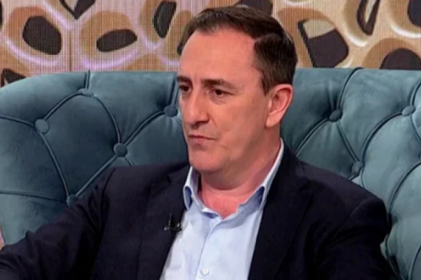 SERGEJ ĆETKOVIĆ PROGOVORIO O ĆERKAMA! Pevač priznao da je zabrinut zbog jedne stvari: To mi je PORAŽAVAJUĆE!