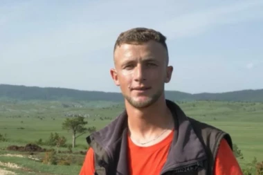 ZARAĐUJE DIREKTORSKU PLATU, A NEMA ZAVRŠENU NI SREDNJU ŠKOLU: Evo KOJE je zanimanje ovog Srbina! (VIDEO)