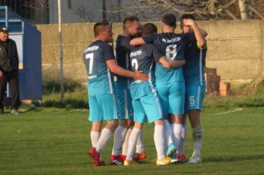 PAZI, PROLETER GAZI: Razgoropađeni Mramorčani do vrha napunili mrežu gostiju!