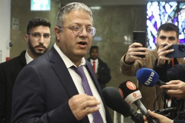 DALJE NEĆEŠ MOĆI: Ministru zabranjen ulaz u Francusku! Ovo će iznervirati celu zemlju