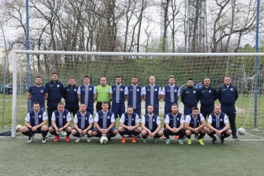 PREPOROĐENI LOKOSI "PRESLIŠALI" ŠUMARE: Četiri od ukupno šest golova na meču završila su u mreži lidera na tabeli!