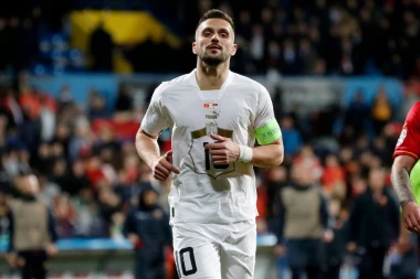 ZVANIČNO: Dušan Tadić PREDSTAVLJEN u Feneru!