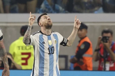 MESI PONOVO PISAO ISTORIJU! Bivši igrač Zvezde osetio MOĆ legendarnog Argentinca! (VIDEO)