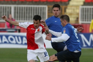 ŠOKANTNA ODLUKA: Ceh seriji loših rezultata NIJE PLATIO trener - klub RASKINUO UGOVOR sa kapitenom!