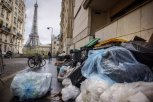 KRAJ HAOSA U FRANCUSKOJ? Đubretari u Parizu okončali štrajk, protesti jenjavaju (FOTO)