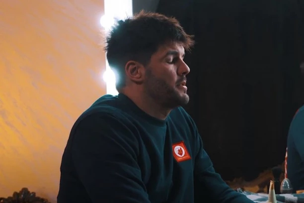 SMRT U DOMU NAŠEG POZNATOG GLUMCA! Zvezdi omiljene domaće serije preminula majka!