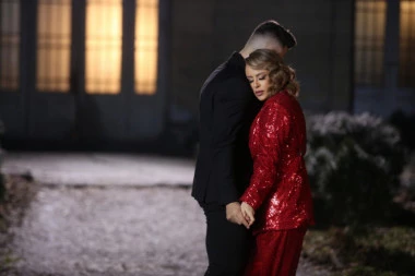 OSMI DAN U NEDELJI: Sladja Allegro i Emir Đulović ukrstili glasove, već pljušte prvi komentari!  (VIDEO)