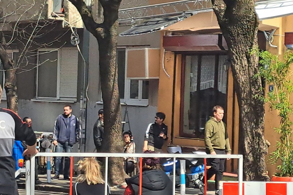 Husa Alijević u ulozi Džeja Ramadanovskog, film "Nedelja"