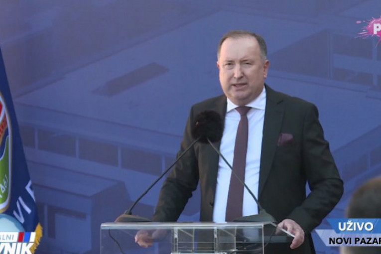 Direktor Opšte bolnice Novi Pazar, Meho Mahmutović