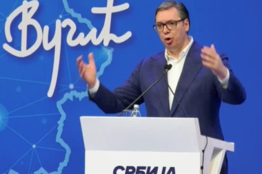 "NEĆU DA NAM DECA NOSE PUŠKE, VEĆ RAČUNARE"! Aleksandar Vučić se iz Kraljeva obratio naciji! MORAMO DA OSTANEMO SAMOSTALNA I SLOBODARSKA ZEMLJA!