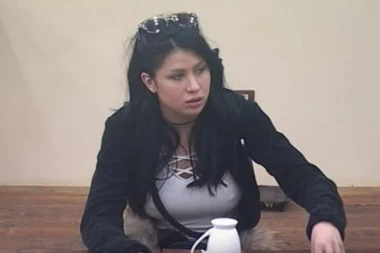 ŠVERCOVALA HEROIN ZBOG DEČKA, PA GA VARALA U ZATVORU: Srpskoj starleti ubili dvojicu partnera, njena ispovest ledi krv u žilama!