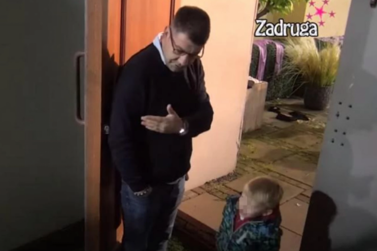 Ivan Marinković se igra sa Željkom Kulić