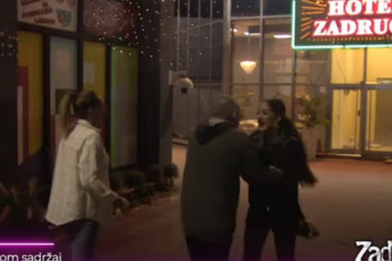 Anđela Đuričić lomi sve po imanju