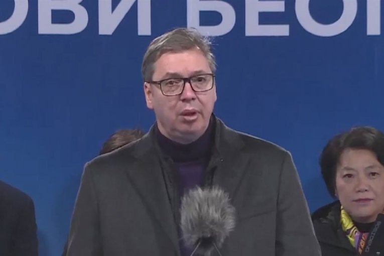 OTVARAMO AUTOPUT U 21 SAT: Ovo je žila kucavica za Beograd - predsednik Vučić na otvaranju deonice Novi Beograd-Surčin