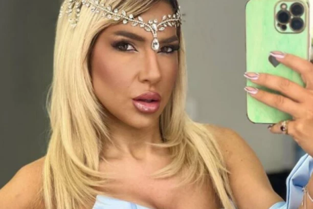 NIKADA GA NIJE ZABORAVILA! Jovana Jeremić javno posvetila PRVOM DEČKU emotivne reči, današnji datum im je VAŽAN! (FOTO)