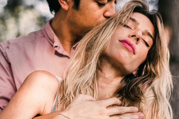 DA LI STE IDEALNI ZA SVOG PARTNERA? Ovi horoskopski znaci moraju da se DRŽE ZAJEDNO - bili biste savršeni!