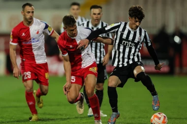 NOVI PORAZ PARTIZANA: Vojvodina nadigrala crno-bele i uključila se u trku za Ligu šampiona (VIDEO)