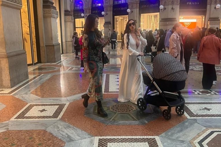 Soraja Vučelić u šopingu