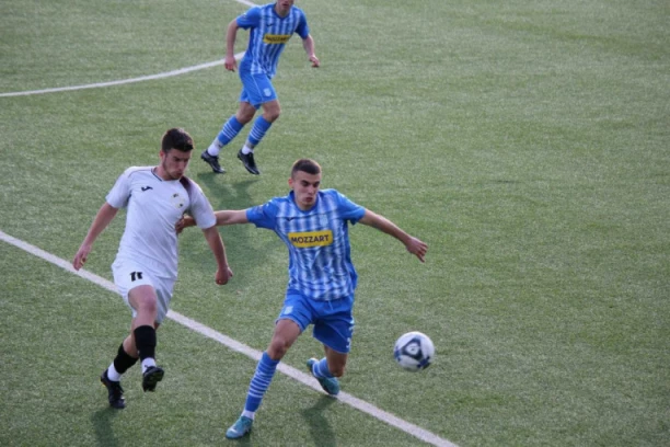 PREDVODNIK MLAĐEG TALASA IGRAČA SRPSKOLIGAŠA SA KARABURME KATEGORIČAN: Romantika je opet u modi