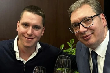 DANILU JE TO POSAO, A MENI LJUBAV! Predsednik Vučić iskoristio slobodno vreme u Veroni - sa sinom na degustaciji vina