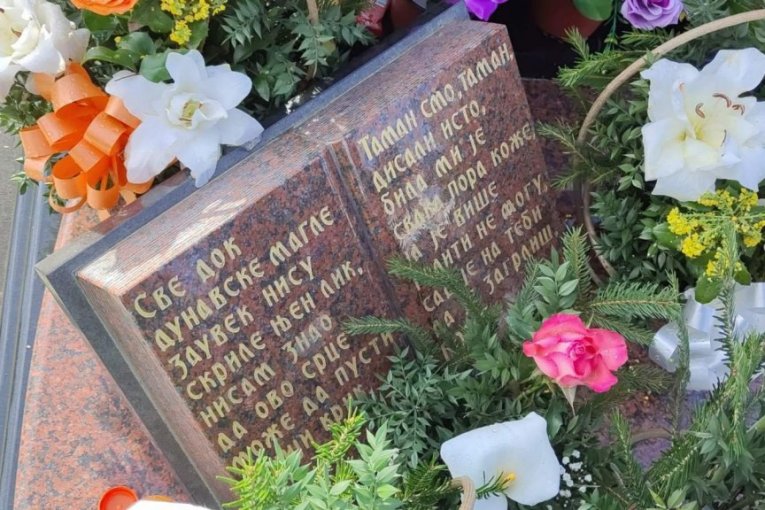 Jelena Marjanović grob