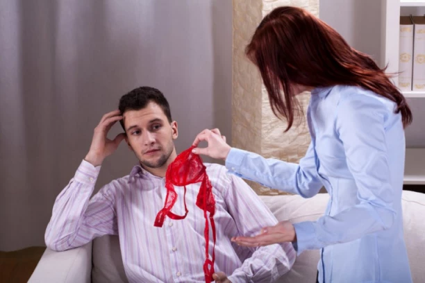 KADA PONOVO OPROSTITE PREVARU SETITE SE OVOGA! Istraživanje pokazalo šta je glavni razlog afera - ovo će vas raspametiti!