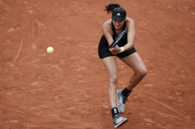 DO JUČE JE OSVAJALA GREND SLEMOVE, A SAD SE SLIKA BEZ BRUSA! Teniserka iznenadila objavom!