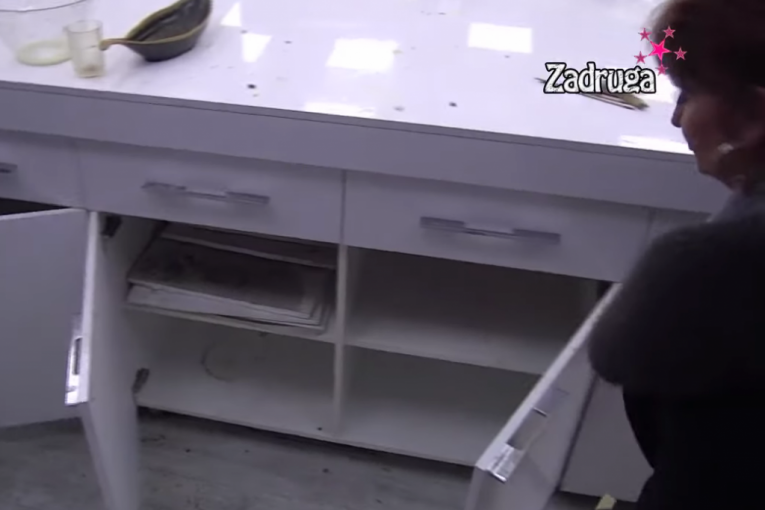 Bela kuća puna đubreta, sve smrdi, mama Džehvi pripala muka Zadruga 6