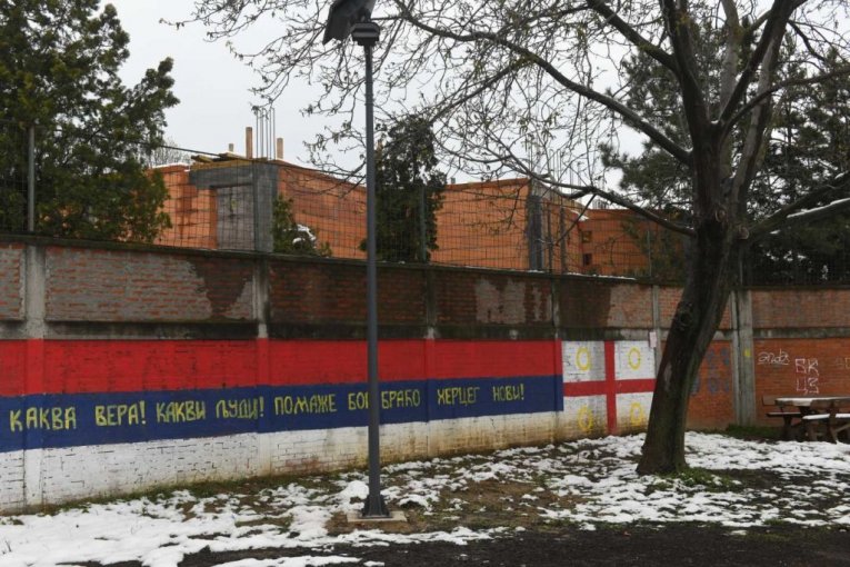 Divlja gradnja Lepe Brene