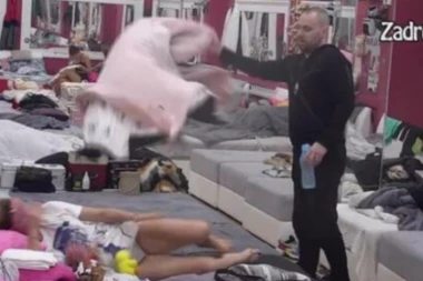 HAOS U ZADRUZI! Zvezdan MALTRETIRA Anu pred cimerima, niko od zadrugara ne reaguje!(VIDEO)