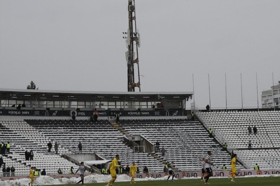 Sablasno prazna Humska