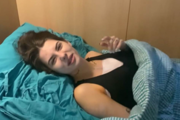 Uki Q uradila silikone slike