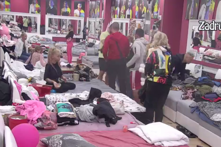 Ana Ćurčić napravila haos!