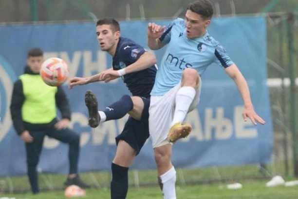 BANJIČKA GRAĐEVINA ODOLELA NALETIMA PANČEVAČKE DIZELKE: Rad hvata poslednji voz na prvoligaškom koloseku! (FOTO GALERIJA, VIDEO)